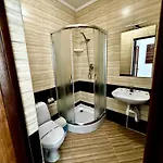 три корони Hotel 3*