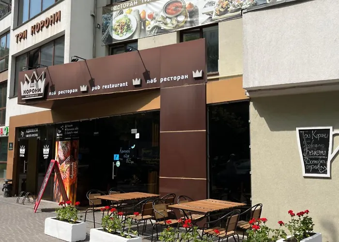 три корони Lwów